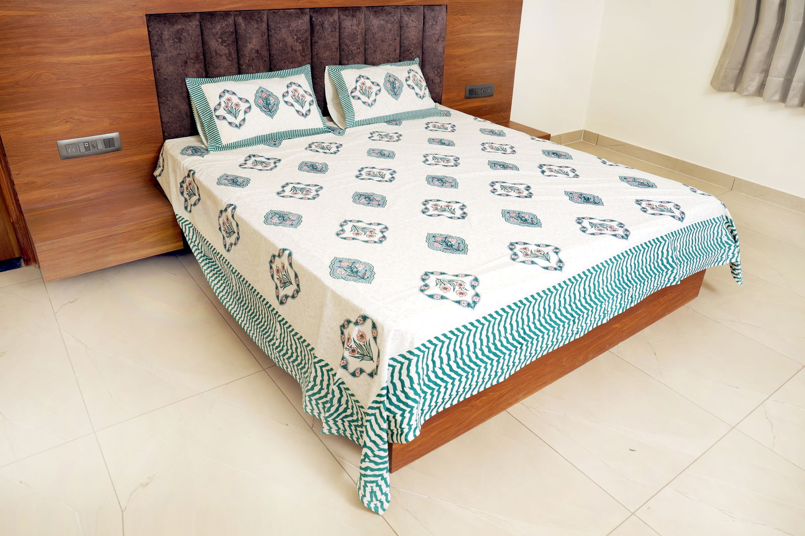 Hand Block Printed Cotton Queen Size Bedsheet