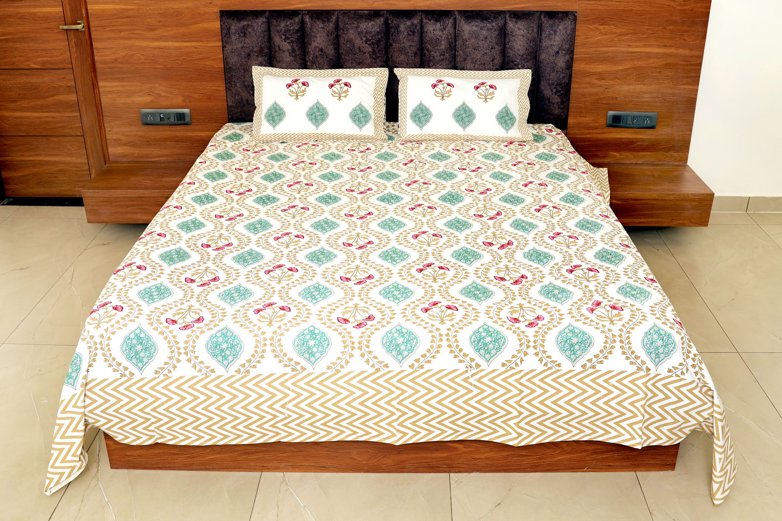 Hand Block Printed Cotton Queen Size Bedsheet