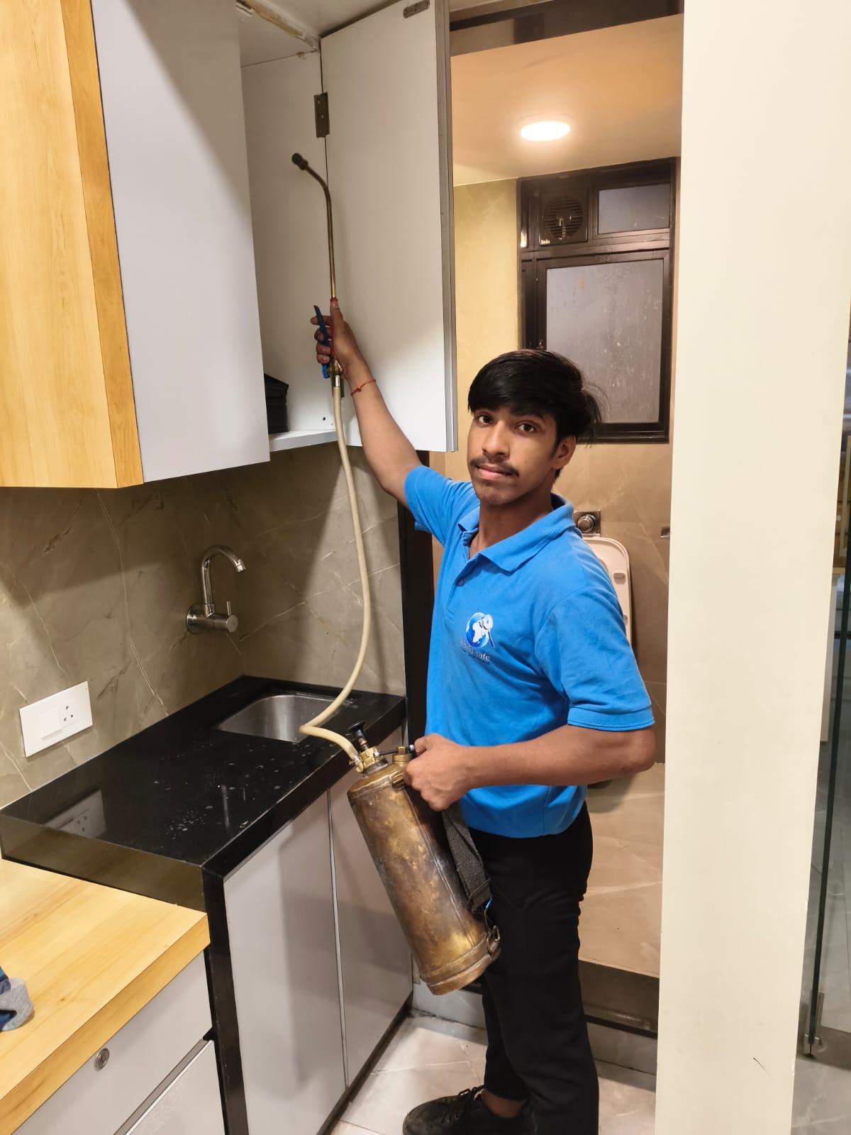 Home pest control in Malad 