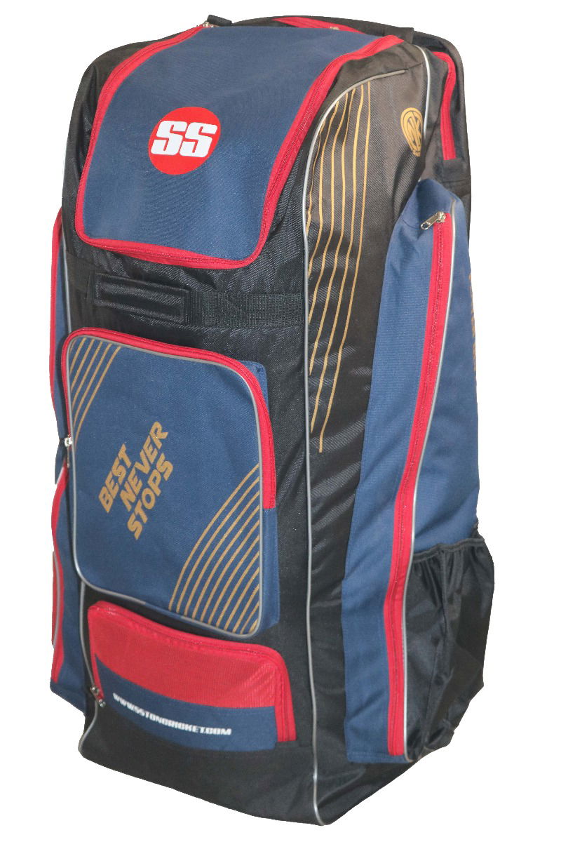 SS Players 6 Bat Sleeves Duffle Cricket Kit Bag Image