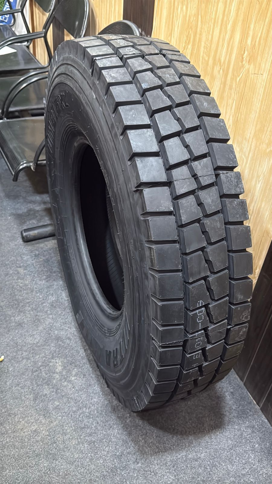 ULTRA MILE 915 XL Image