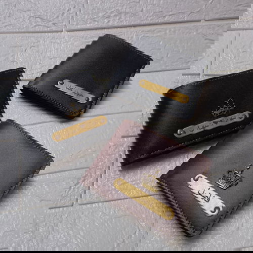 Custom wallet 