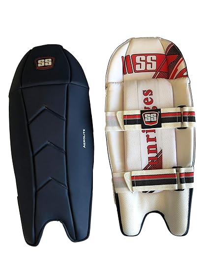 SS aerolite wicket keeping legguards