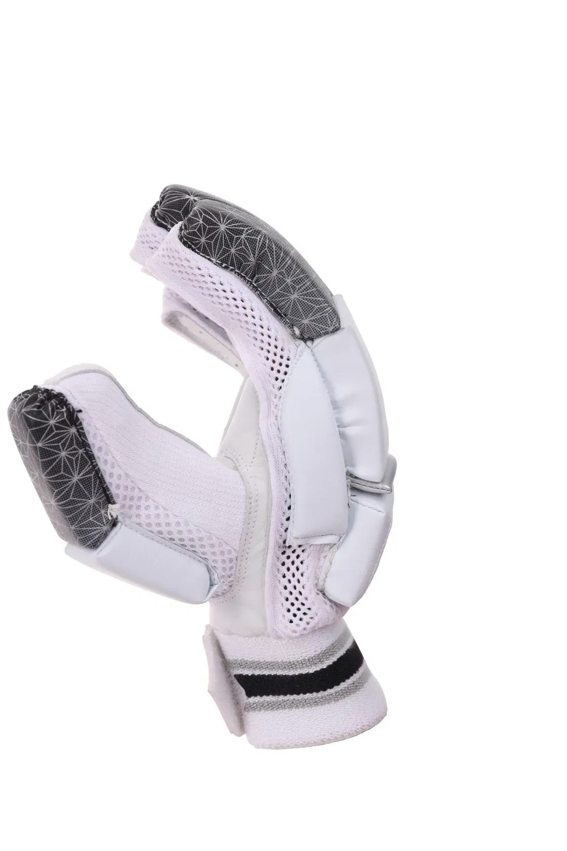 sg sierra spark batting gloves (adult)