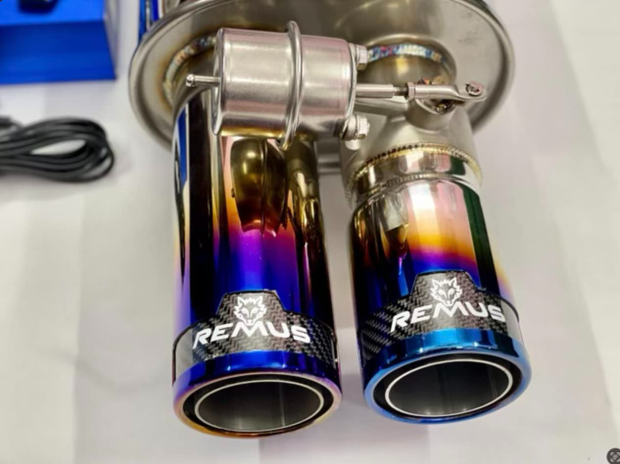 Remus Valvetronic Dual Blue Tip Titanium Carbon Exhaust System On/Off Function With 2 Remote Control Image 