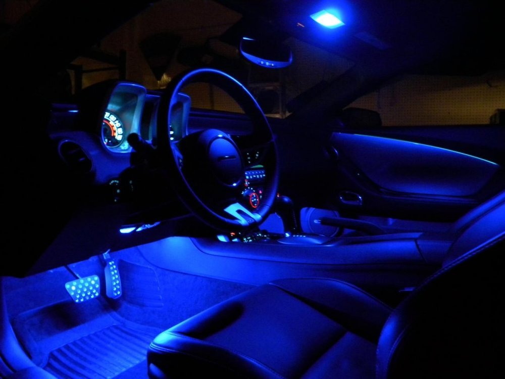 12V 2.4W COB LED Interior Car Roof Light (Blue)  Image 