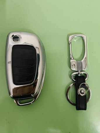 4 buttons Metal key Shell for for Hyundai Venue Flip Folding Key (Black) Image