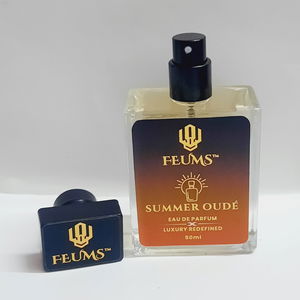  Feums Summer Oudé  – Warm Days, Deeper Nights With The Aura Flask Bottle. Image