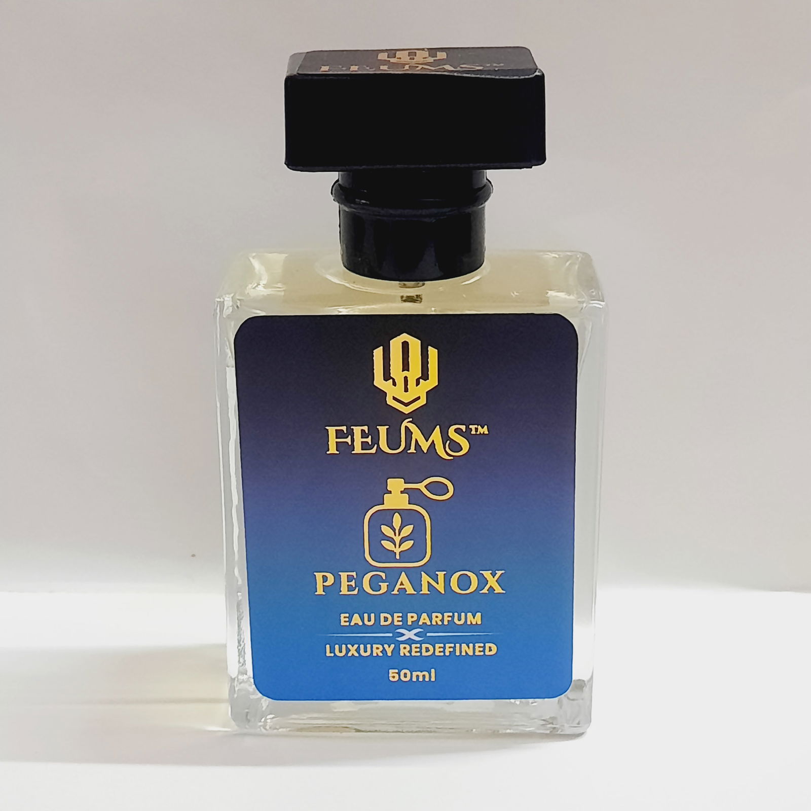 Feums Peganox– Majestic Sophistication 50ml With The Aura Flask Bottle.