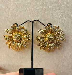 Sunflower Statement Elongated Studds