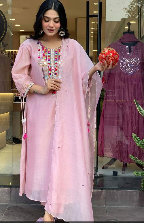 MULL COTTON 3 PEICE SET  Image