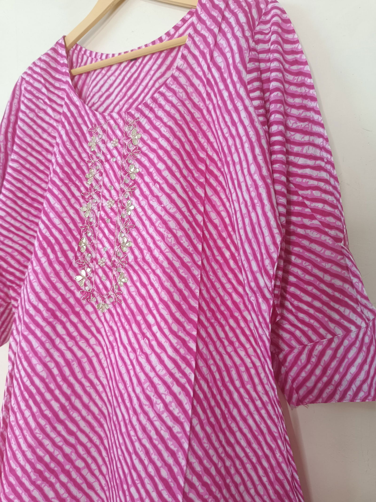 LEHARIYA SINGLE KURTI BIG SIZE PINK