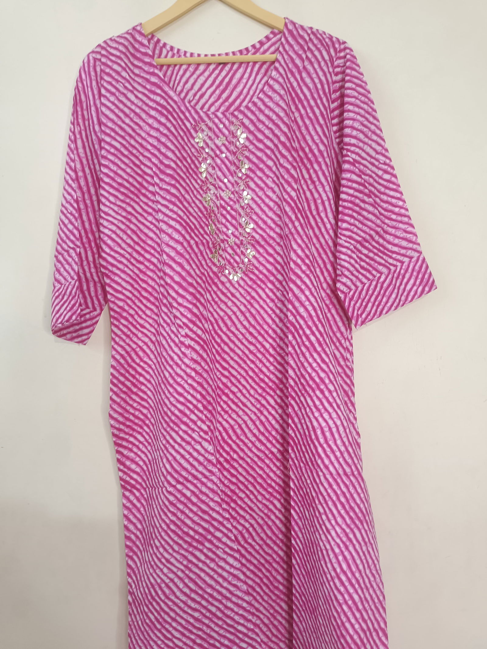 LEHARIYA SINGLE KURTI BIG SIZE PINK Image