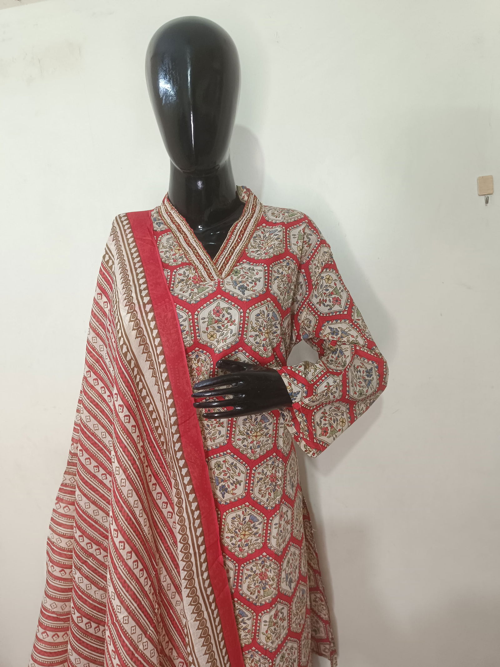 3 PEICE SUIT COTTON 60