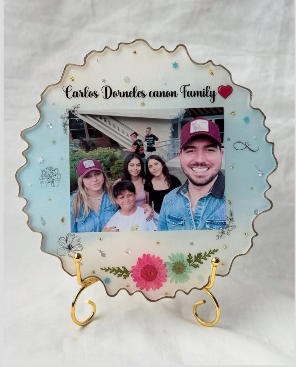 FamGlow Resin Frame #027 Image