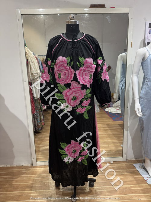 Oversize bat sleeves black bohemian sakura embroidery dress, Ukrainian vyshyvanka party dress with Floral embroidery Kaftan